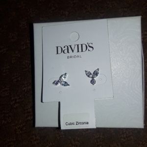 Necklace,  earrings and bracelet